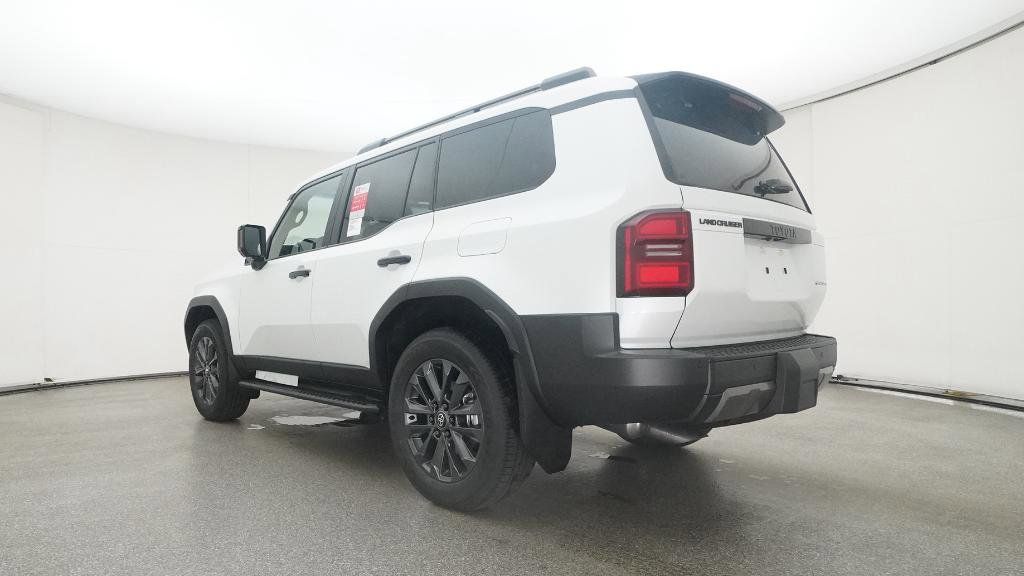 2025 Toyota Land Cruiser  18