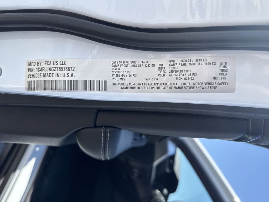 2026 Jeep Grand Cherokee L Laredo White/off-white at Martin Chrysler Dodge Jeep Ram