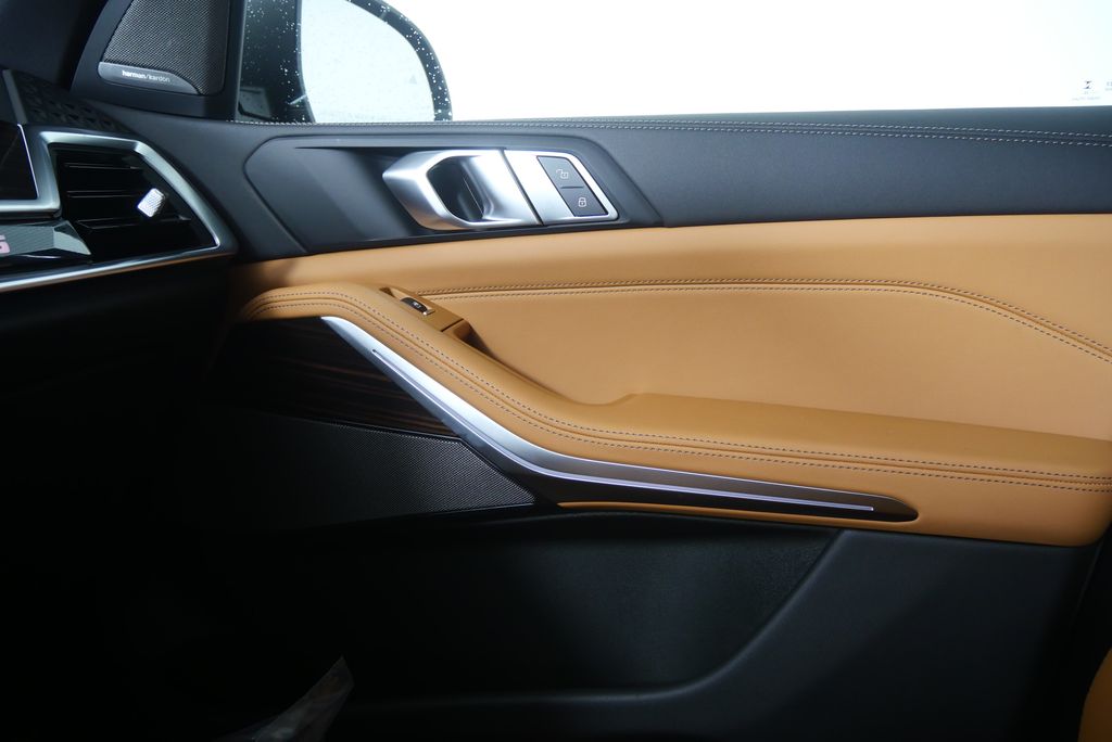 Thumbnail: 2026 BMW X5 - 24