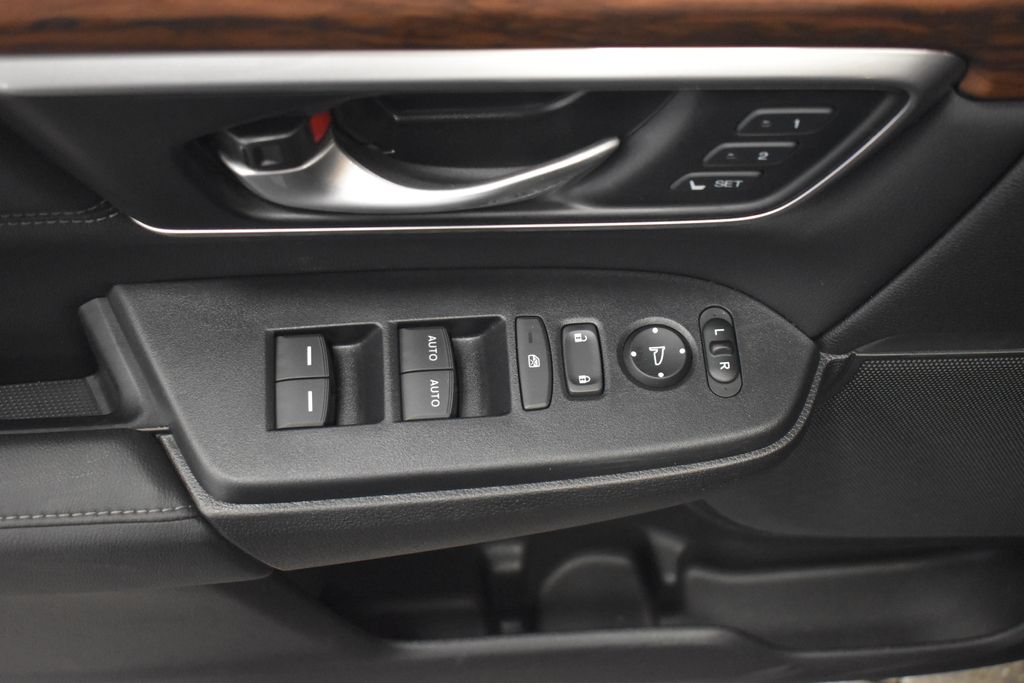 2022 Honda CR-V Touring 14