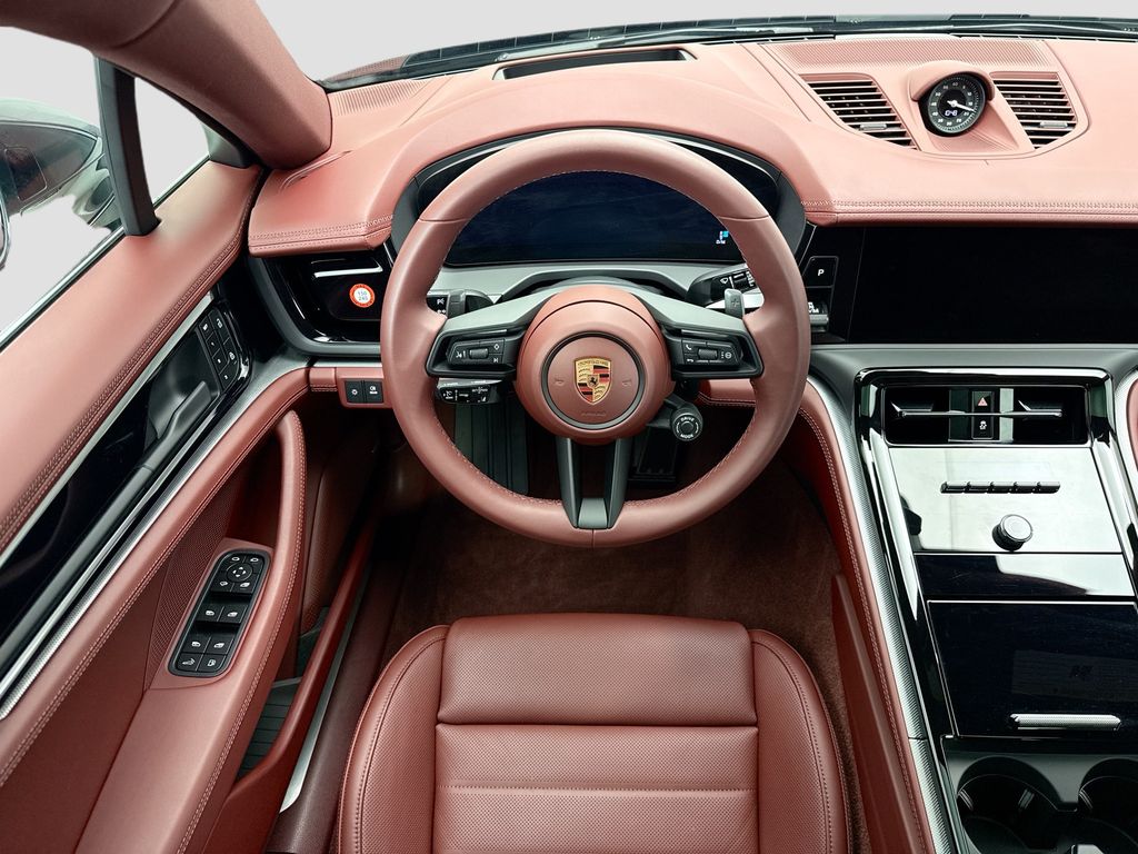 Thumbnail: 2026 Porsche Panamera - 13