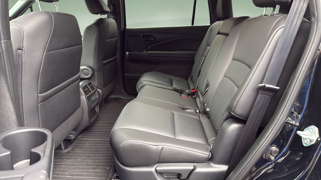 2023 Honda Passport EX-L Black at Honda North