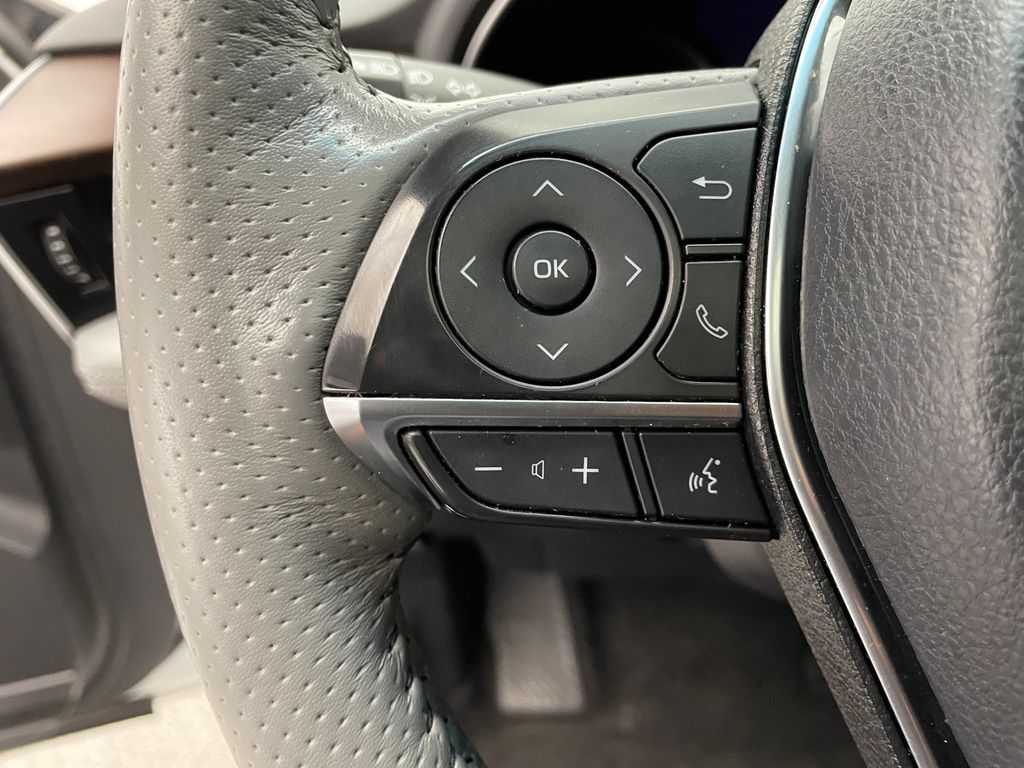 Thumbnail: 2019 Toyota Avalon - 22