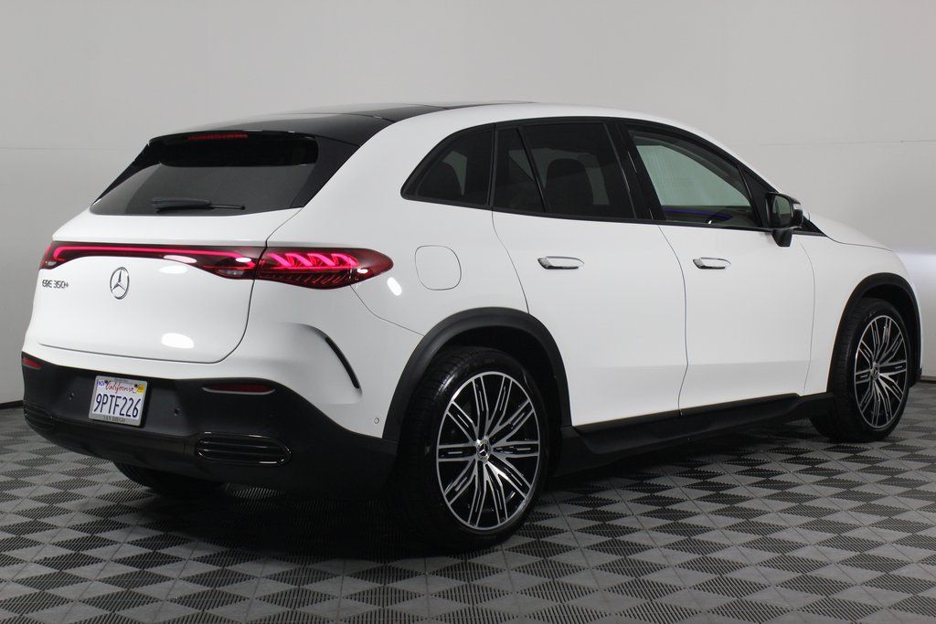 Thumbnail: 2024 Mercedes-Benz EQE - 4
