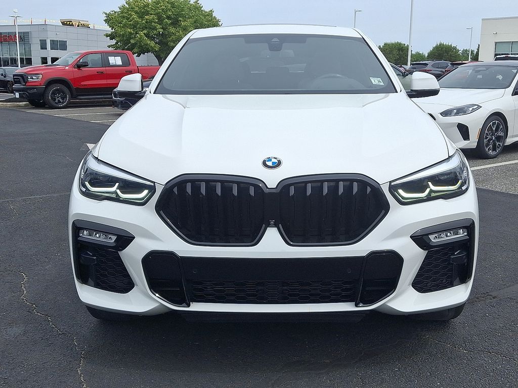 2021 BMW X6 xDrive40i 2