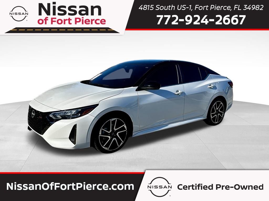 Aspen White Tricoat/Super Black 2024 Nissan Sentra SR FWD Sedan Front-Wheel Drive Continuously Variable Transmission