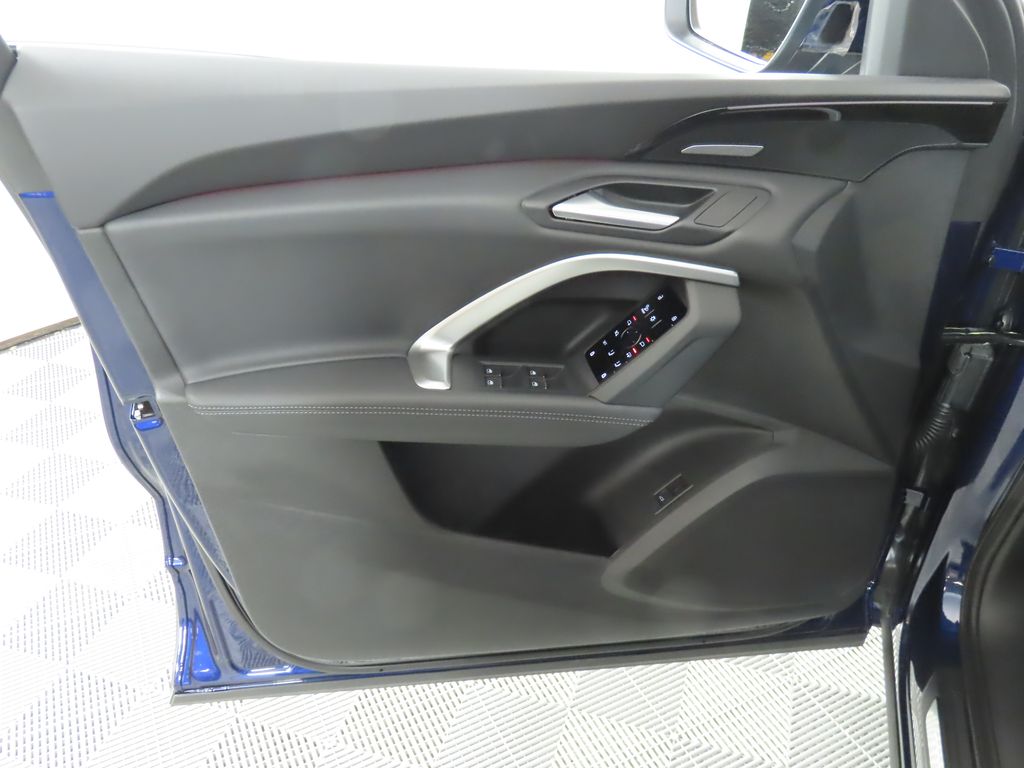 Thumbnail: 2025 Audi Q5 - 26