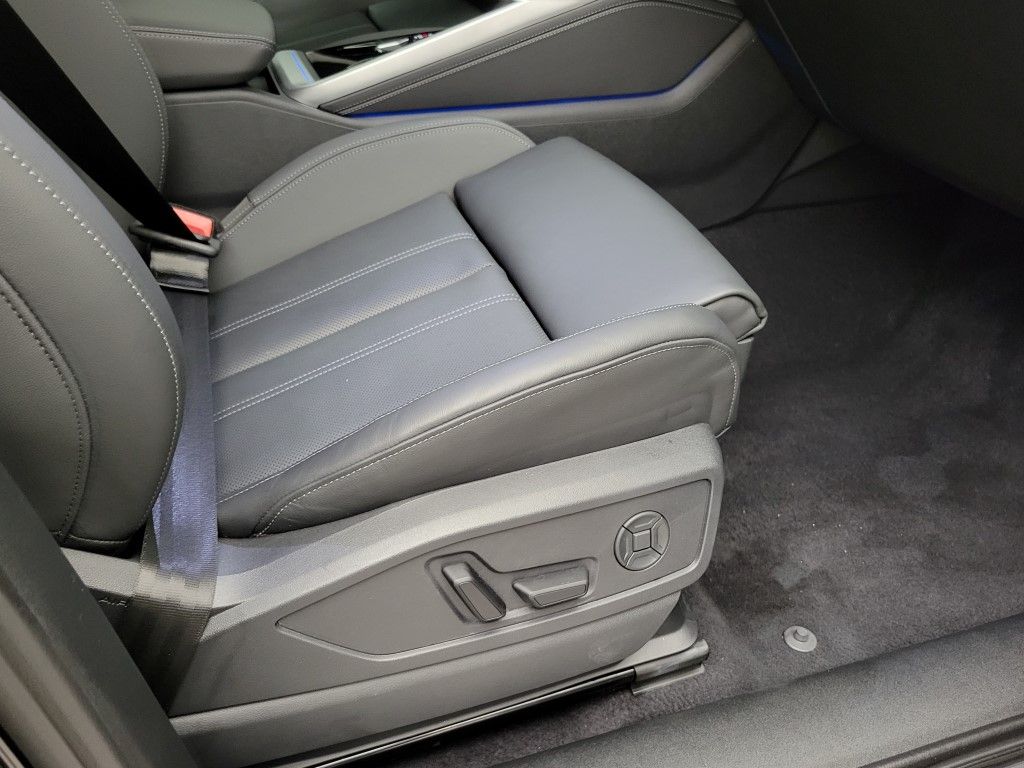 Thumbnail: 2025 Audi Q5 - 15