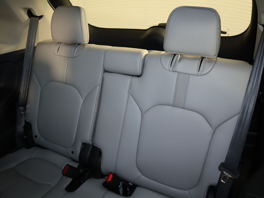 Thumbnail: 2025 Honda Pilot - 23