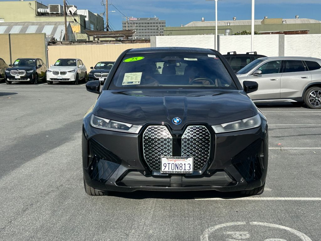 Thumbnail: 2025 BMW iX - 8