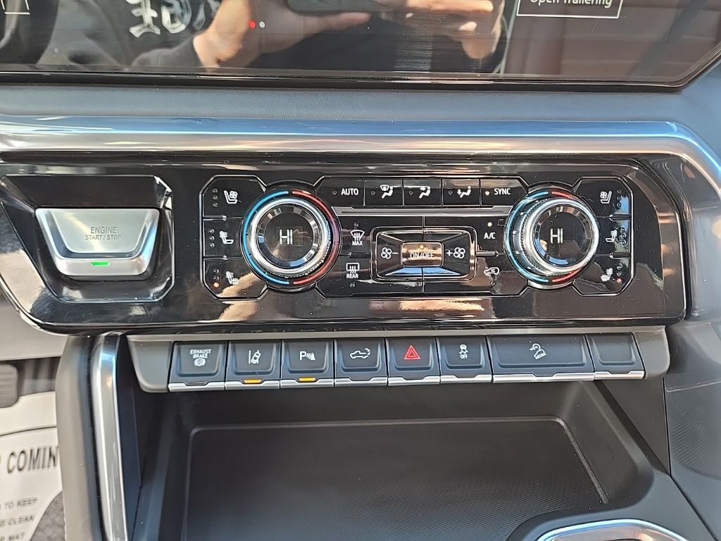 Used 2026 White GMC Denali Ultimate image 42