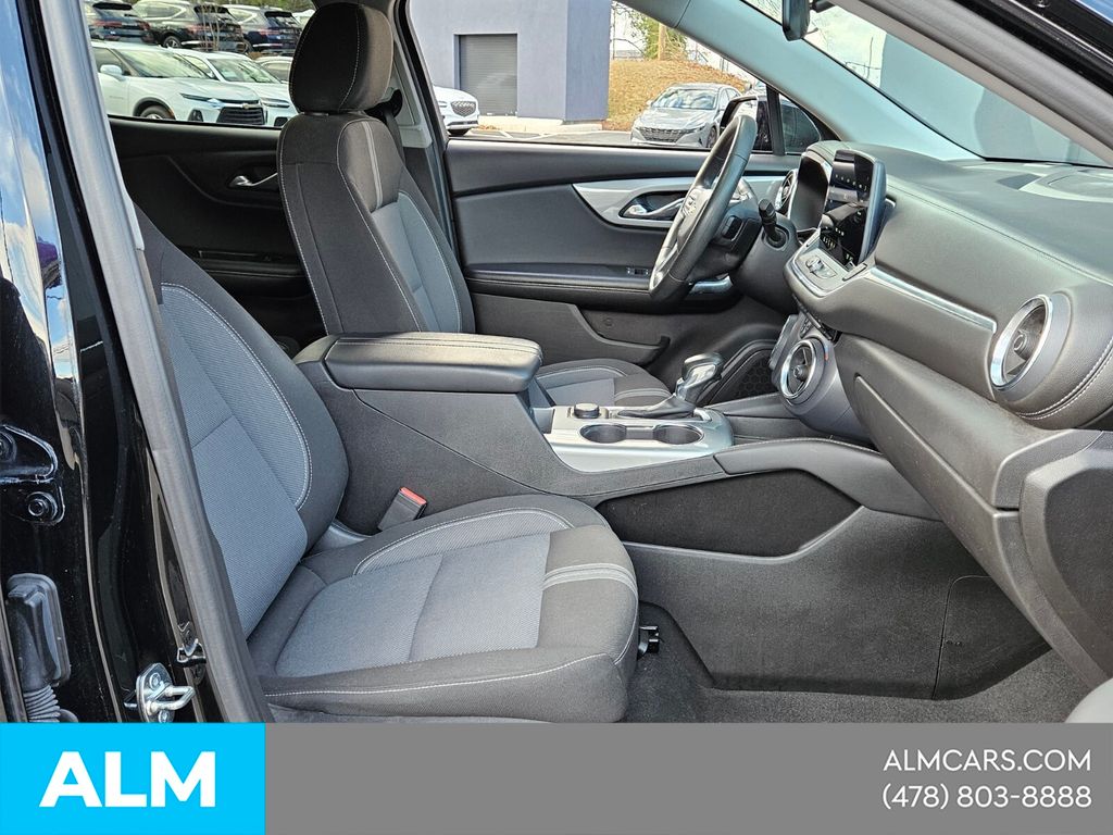 Used 2023 Black Chevrolet LT image 19