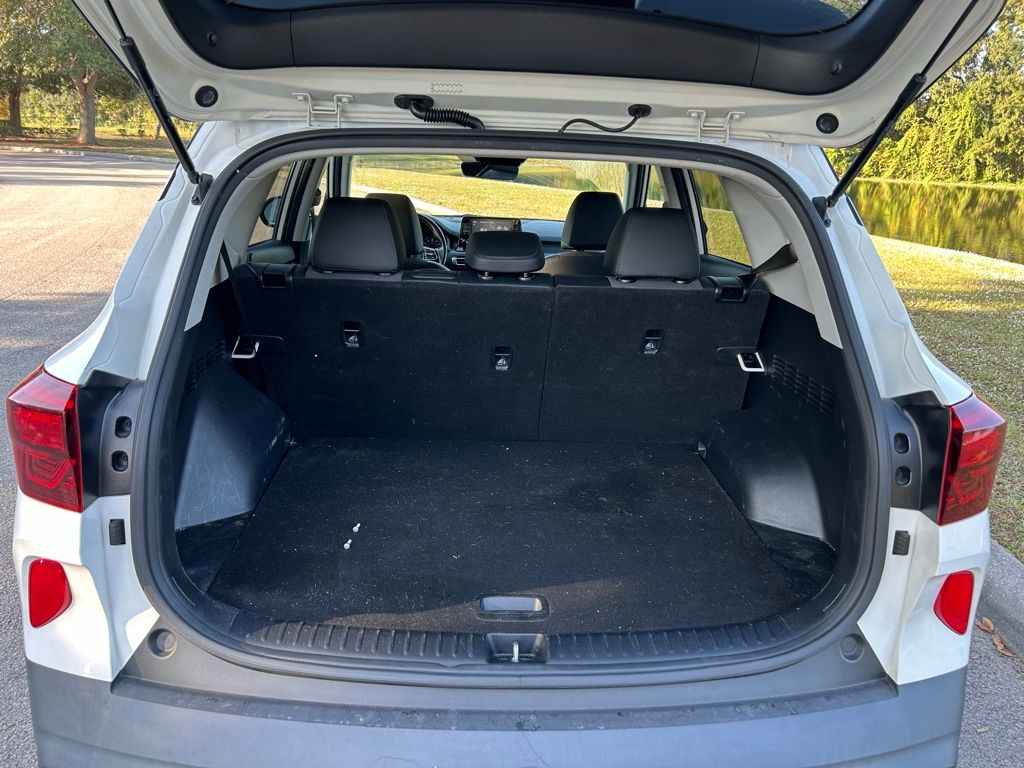 Thumbnail: 2021 Kia Seltos - 10