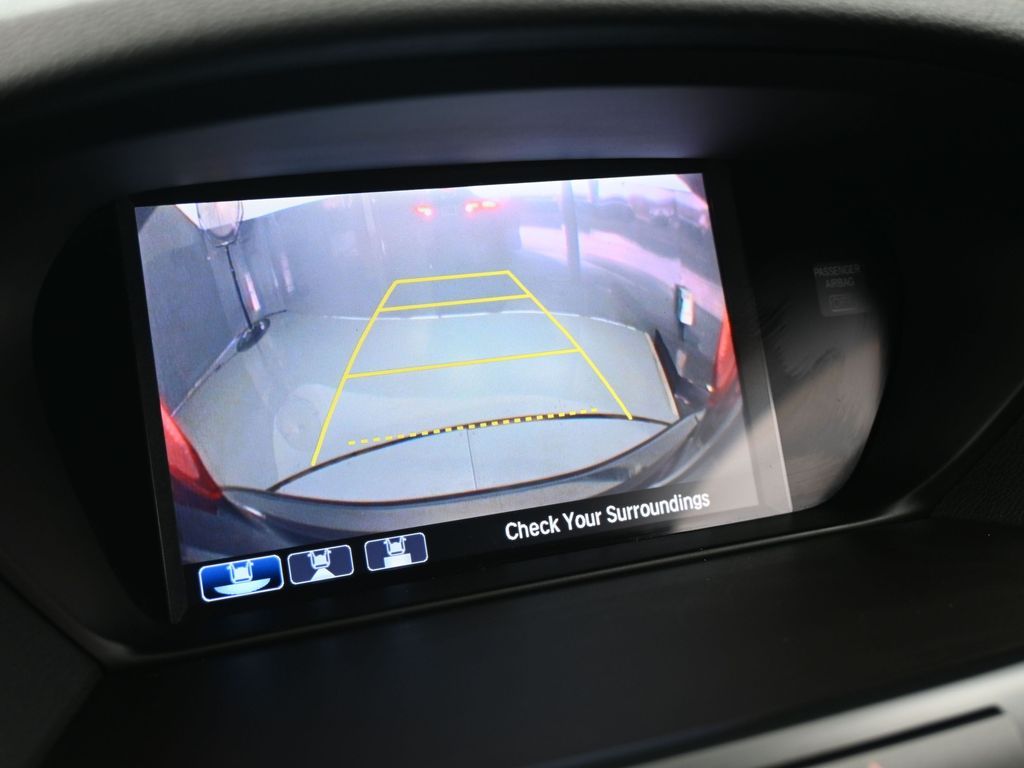 Used 2017 Black Acura V6 image 26