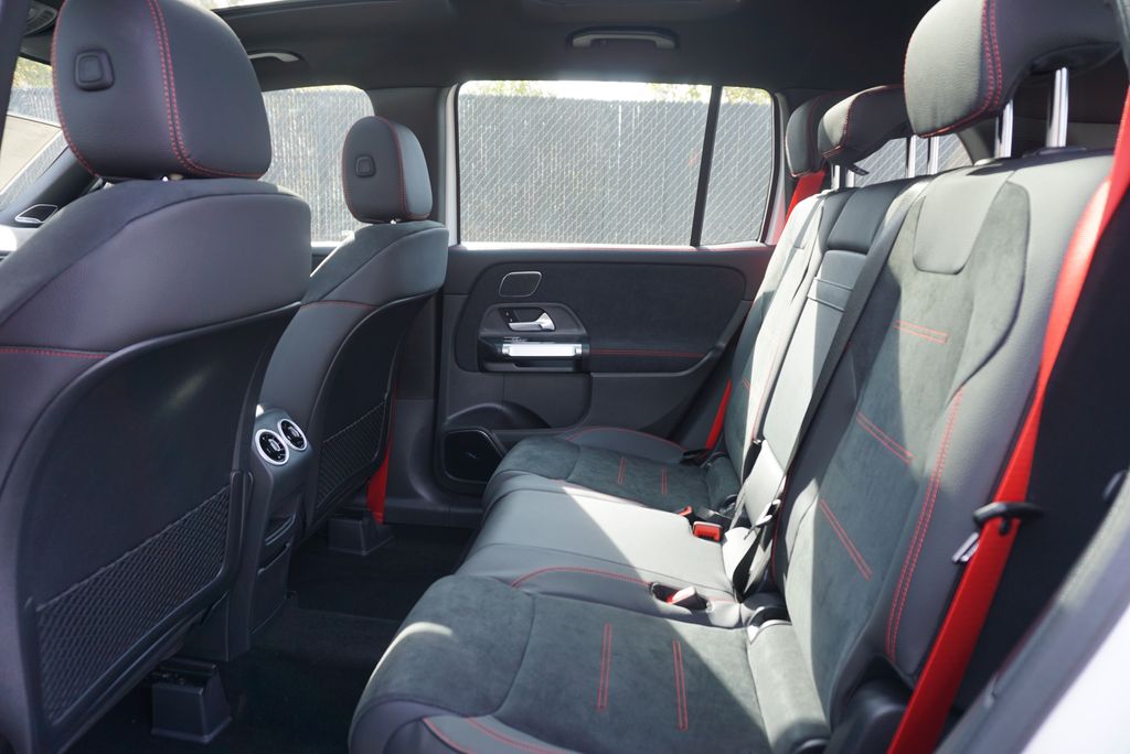 Thumbnail: 2026 Mercedes-Benz GLB - 13