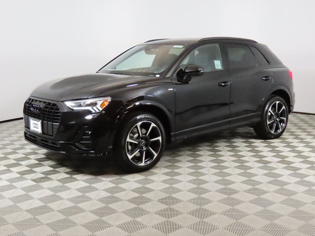 Thumbnail: 2025 Audi Q3 - 1