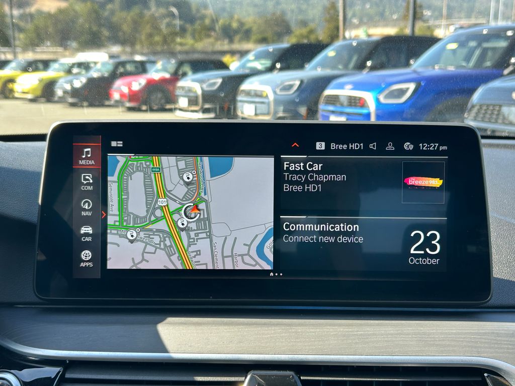 Thumbnail: 2022 BMW 5 Series - 22