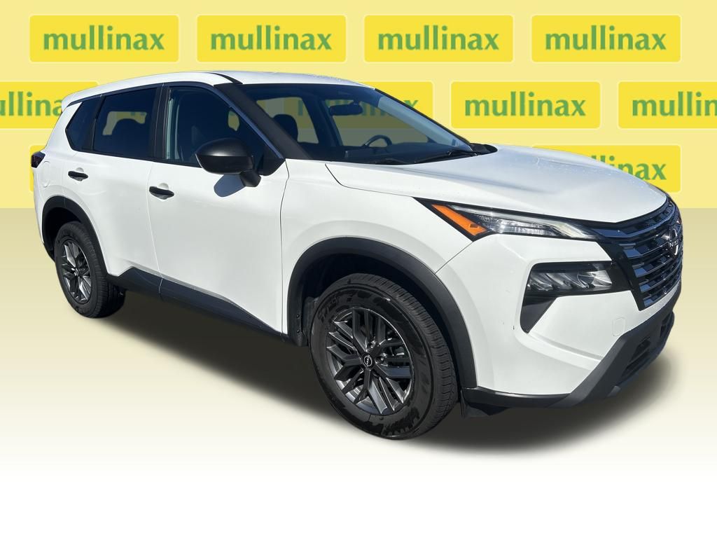 Glacier White 2024 Nissan Rogue S FWD SUV / Crossover Front-Wheel Drive Continuously Variable Transmission