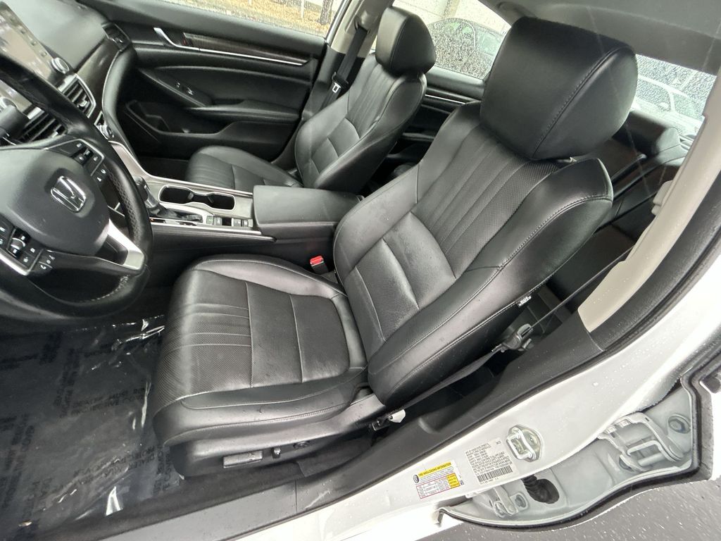 Thumbnail: 2022 Honda Accord - 11