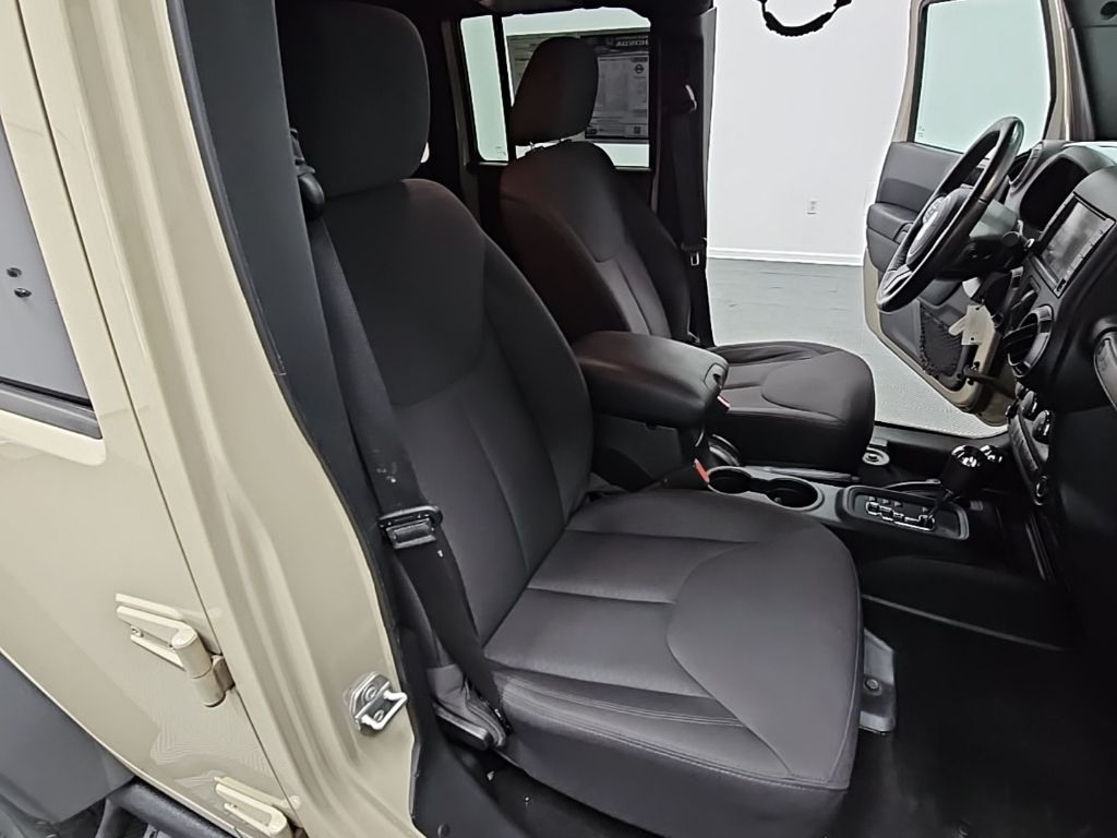2017 Jeep Wrangler Unlimited Willys photo