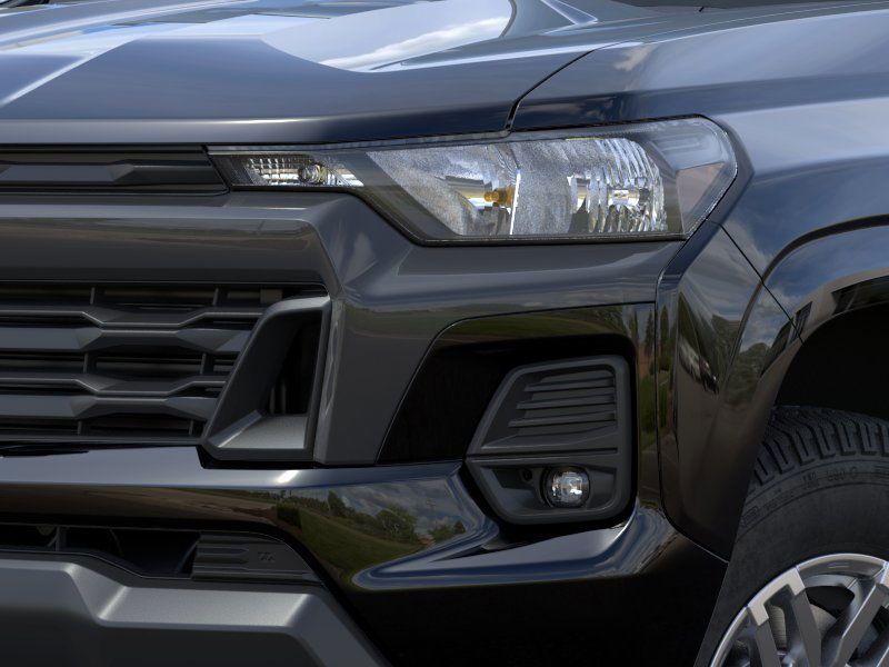 2024 Chevrolet Colorado LT 10