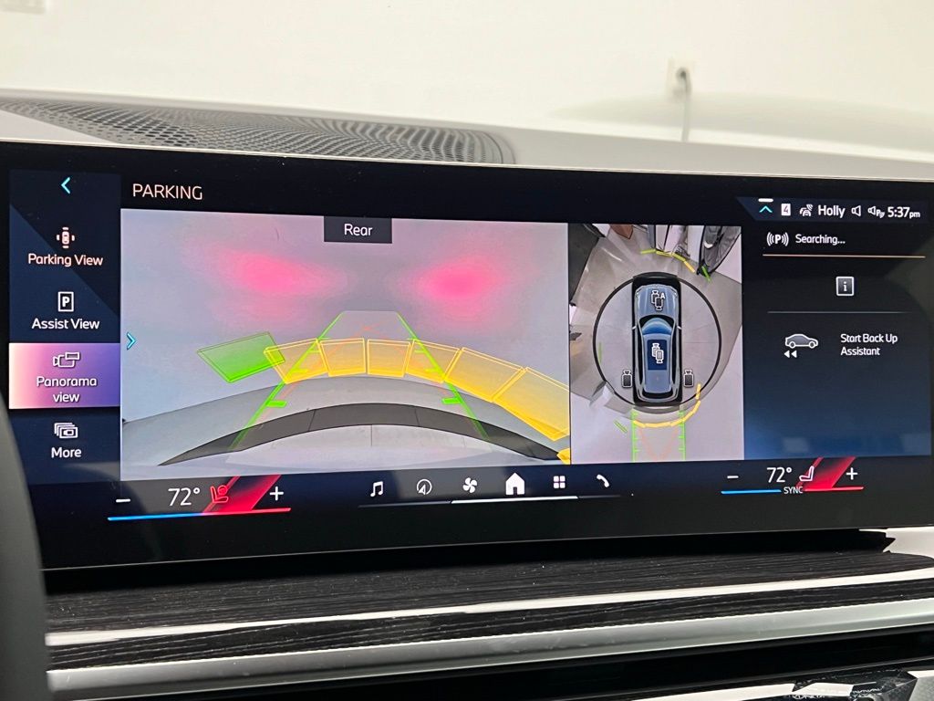 Thumbnail: 2026 BMW X5 - 15