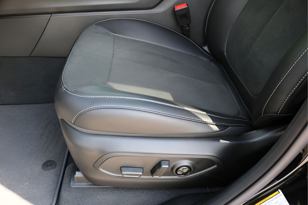 New 2026 Black Jeep Laredo Altitude image 13