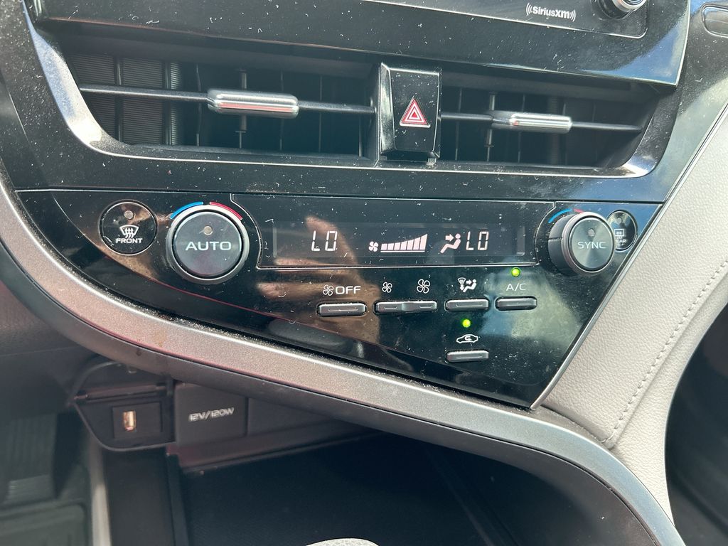 Thumbnail: 2023 Toyota Camry - 24