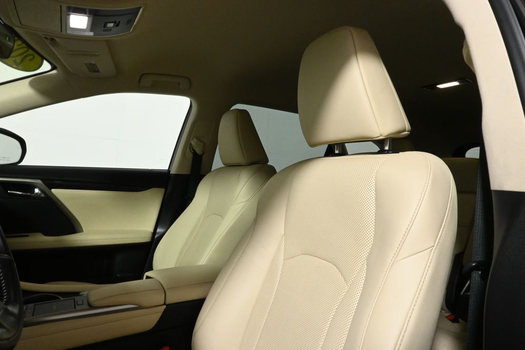 2022 Lexus RX 350L 16
