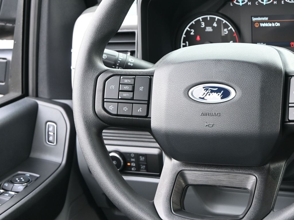 2023 Ford F-350 Super Duty XL