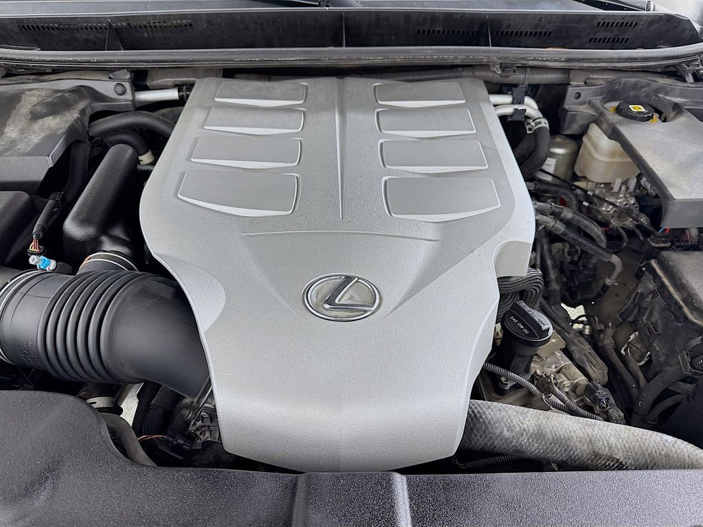 Thumbnail: 2021 Lexus GX - 31