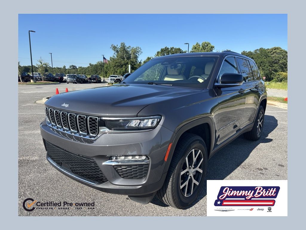 Baltic Gray Metallic Clearcoat 2025 Jeep Grand Cherokee SUV / Crossover Four-Wheel Drive 8-Speed Automatic