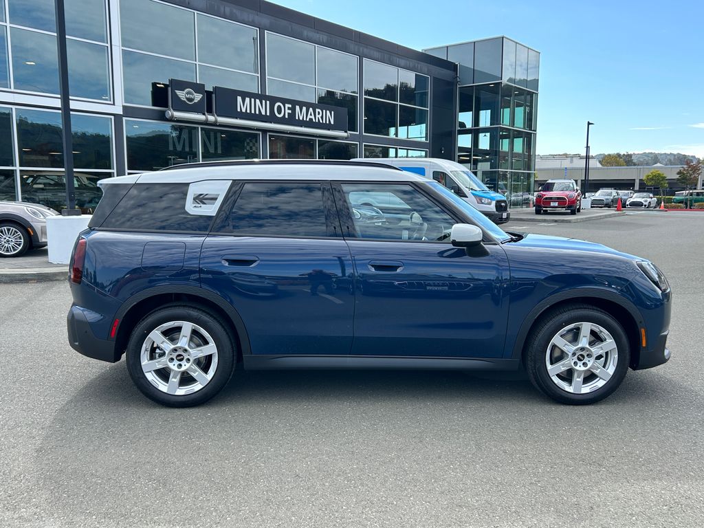 Thumbnail: 2026 MINI Cooper Countryman - 6