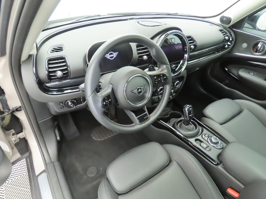 Thumbnail: 2023 MINI Cooper Clubman - 9