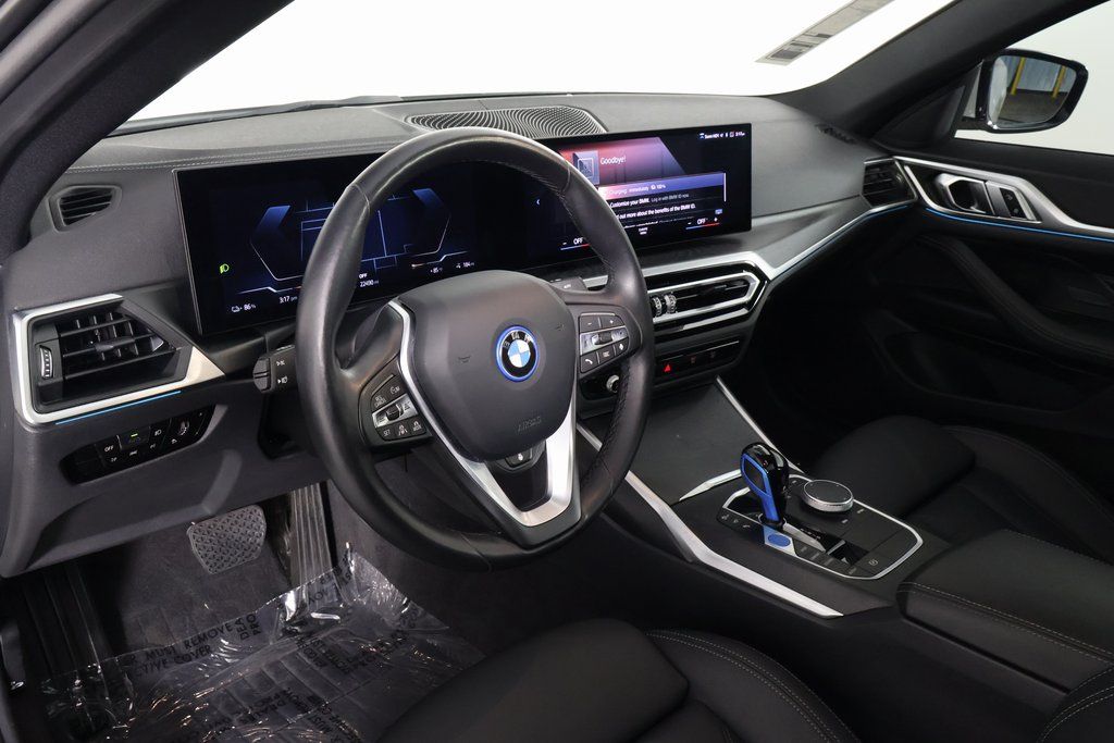 2023 BMW i4 eDrive40 7