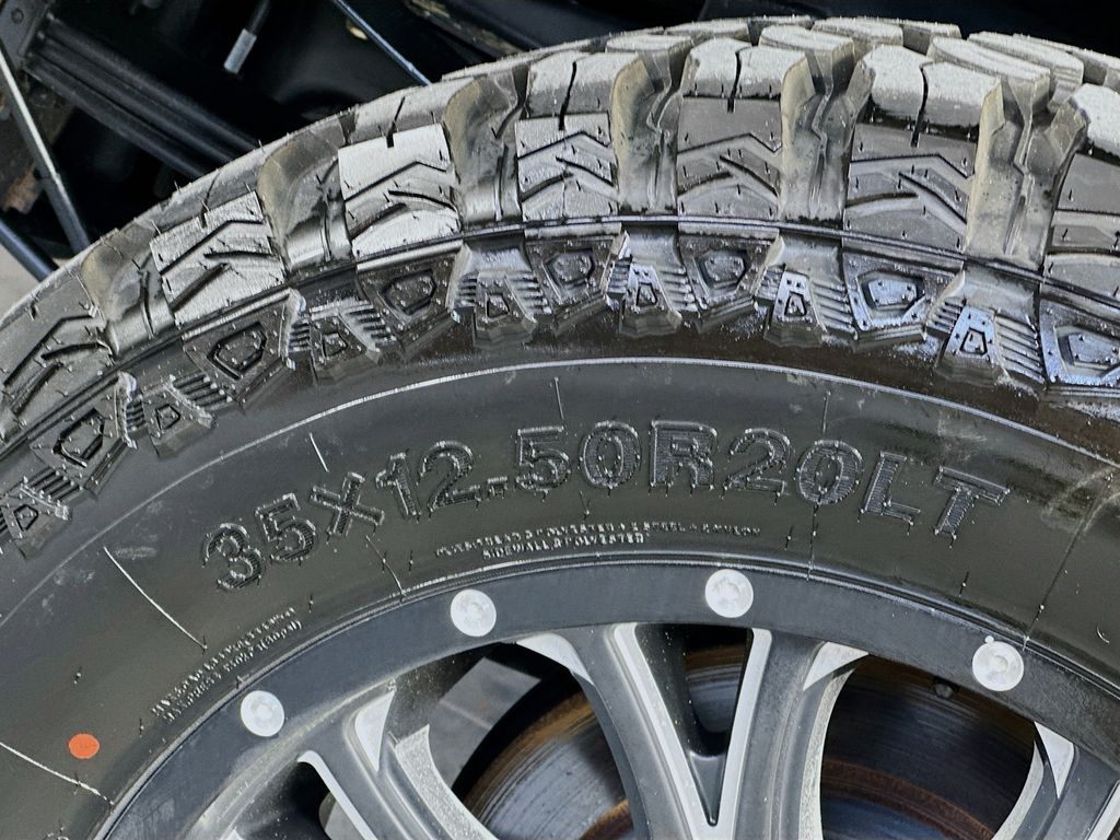 Used 2017 Gray Ford Platinum image 32