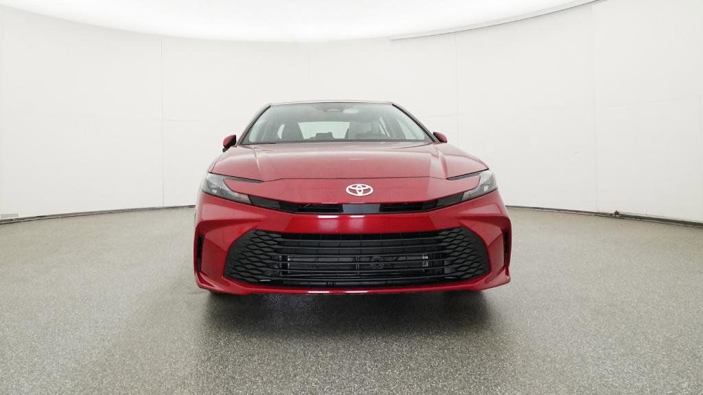 2025 Toyota Camry LE 5