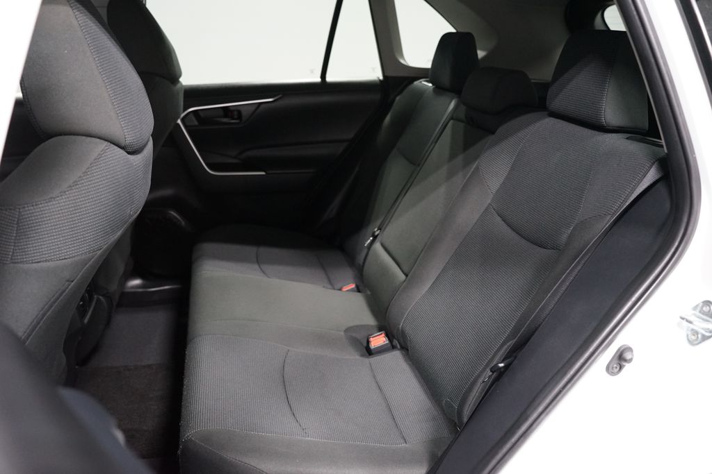 Thumbnail: 2025 Toyota RAV4 - 27