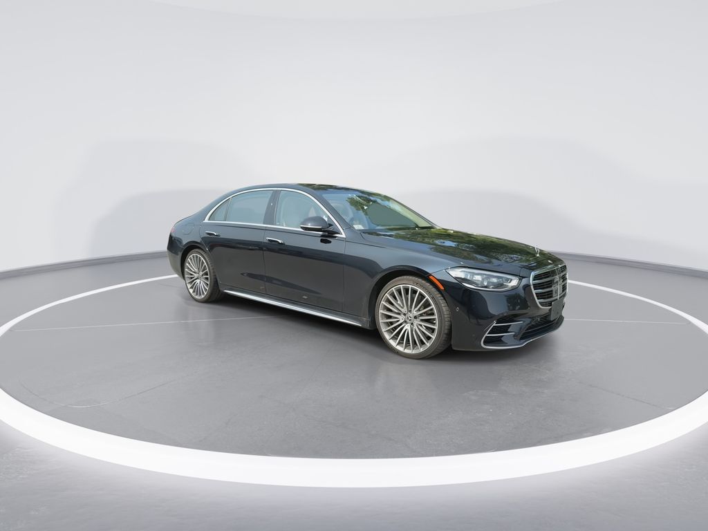 Thumbnail: 2022 Mercedes-Benz S-Class - 2