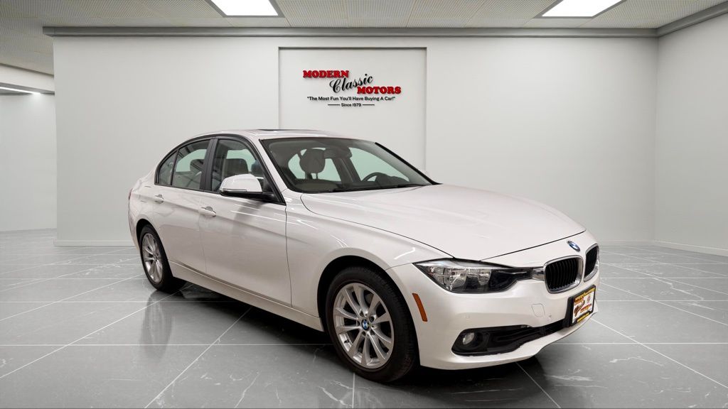 2017 BMW 3 Series 320i Sedan RWD