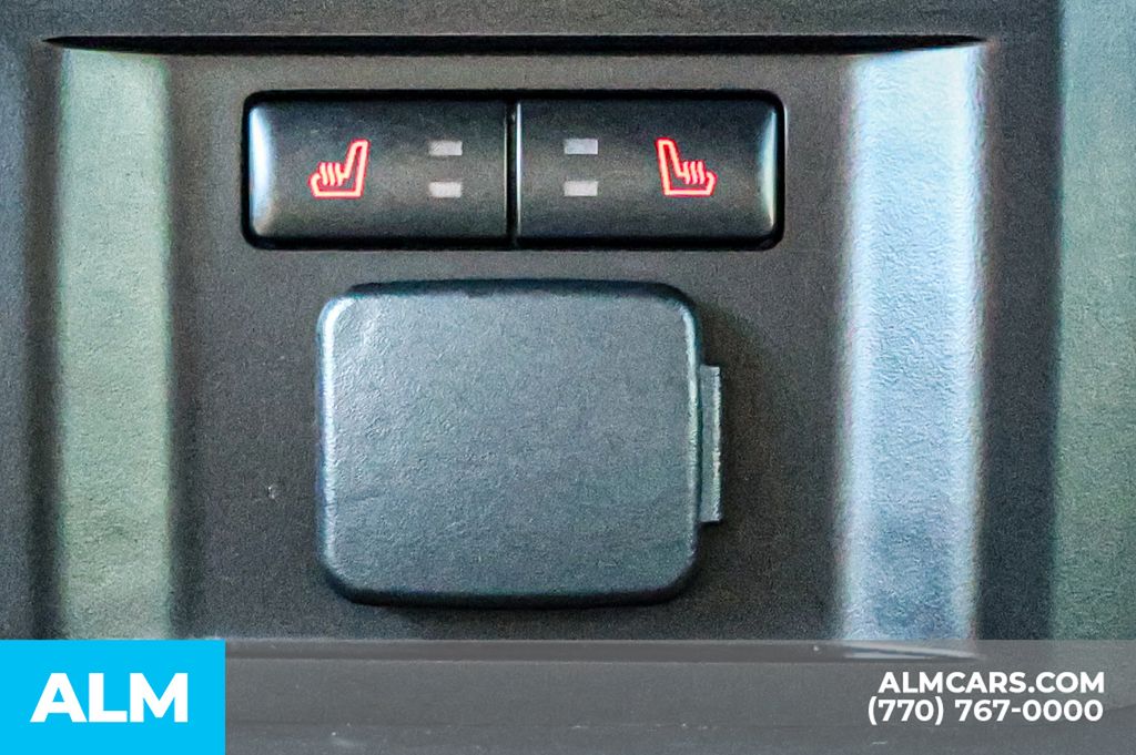 Used 2023 Black Ford Lariat image 56