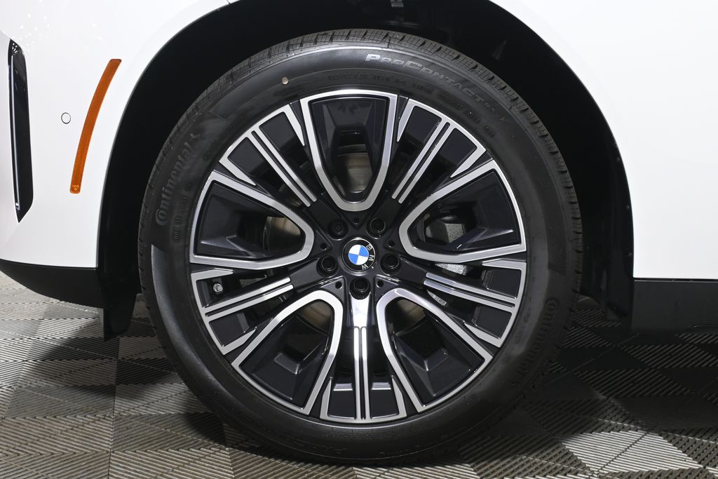 Thumbnail: 2026 BMW X3 - 12