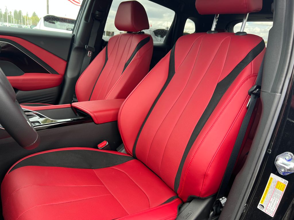 Thumbnail: 2025 Acura ADX - 15