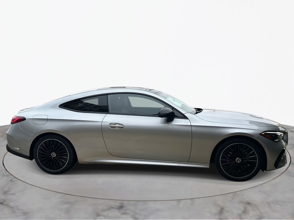 Thumbnail: 2026 Mercedes-Benz CLE - 4