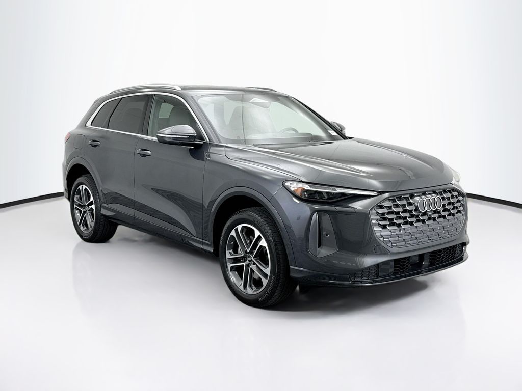 Thumbnail: 2025 Audi Q5 - 3