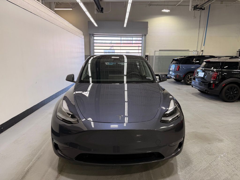 Thumbnail: 2023 Tesla Model Y - 8