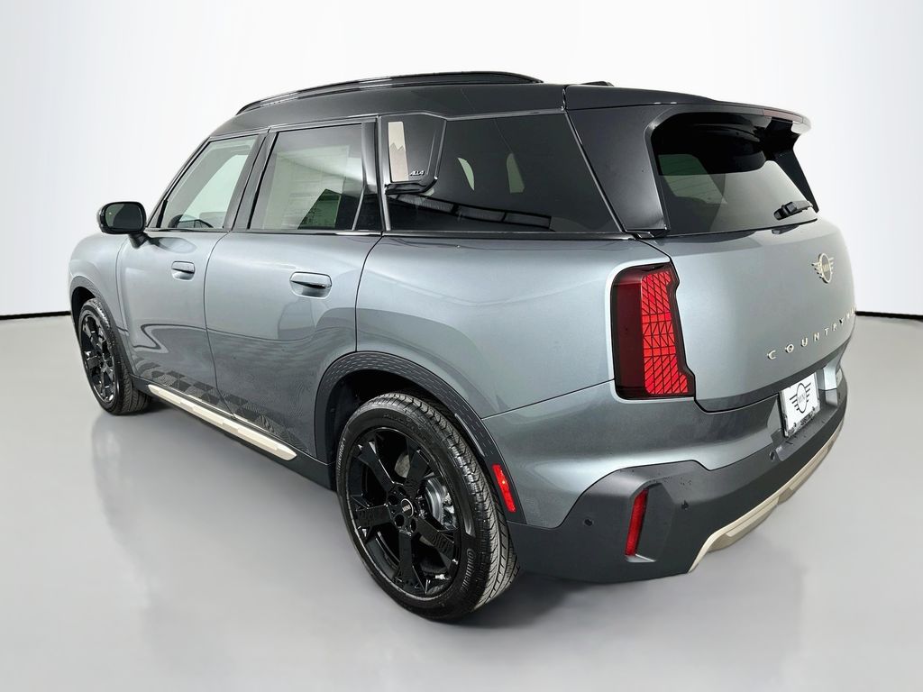 Thumbnail: 2027 MINI Cooper Countryman - 7