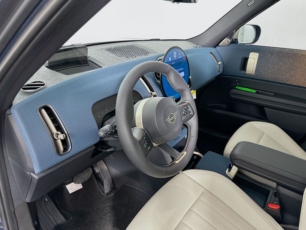Thumbnail: 2026 MINI Cooper Countryman - 9