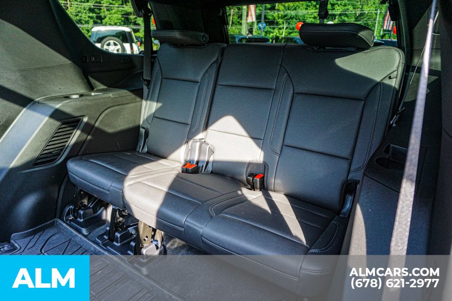 Used 2025 Black Chevrolet Z71 image 22