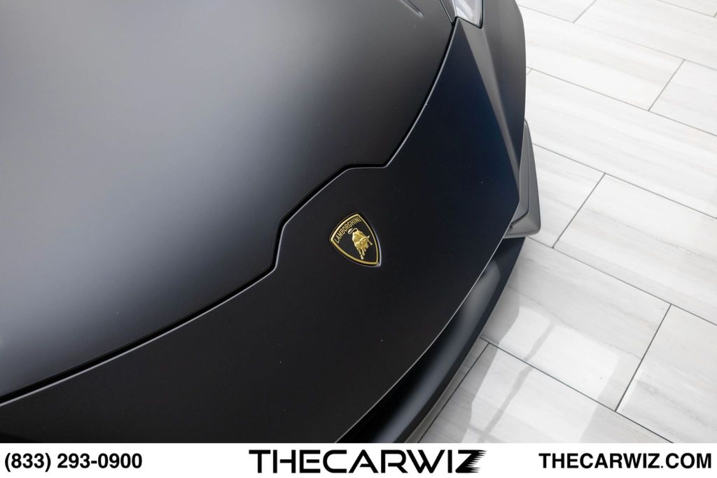 2024 Lamborghini Huracan EVO